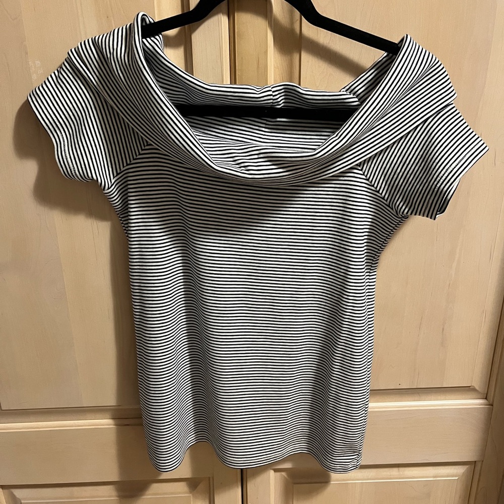 NWT J. Crew off the shoulder shirt, size Small